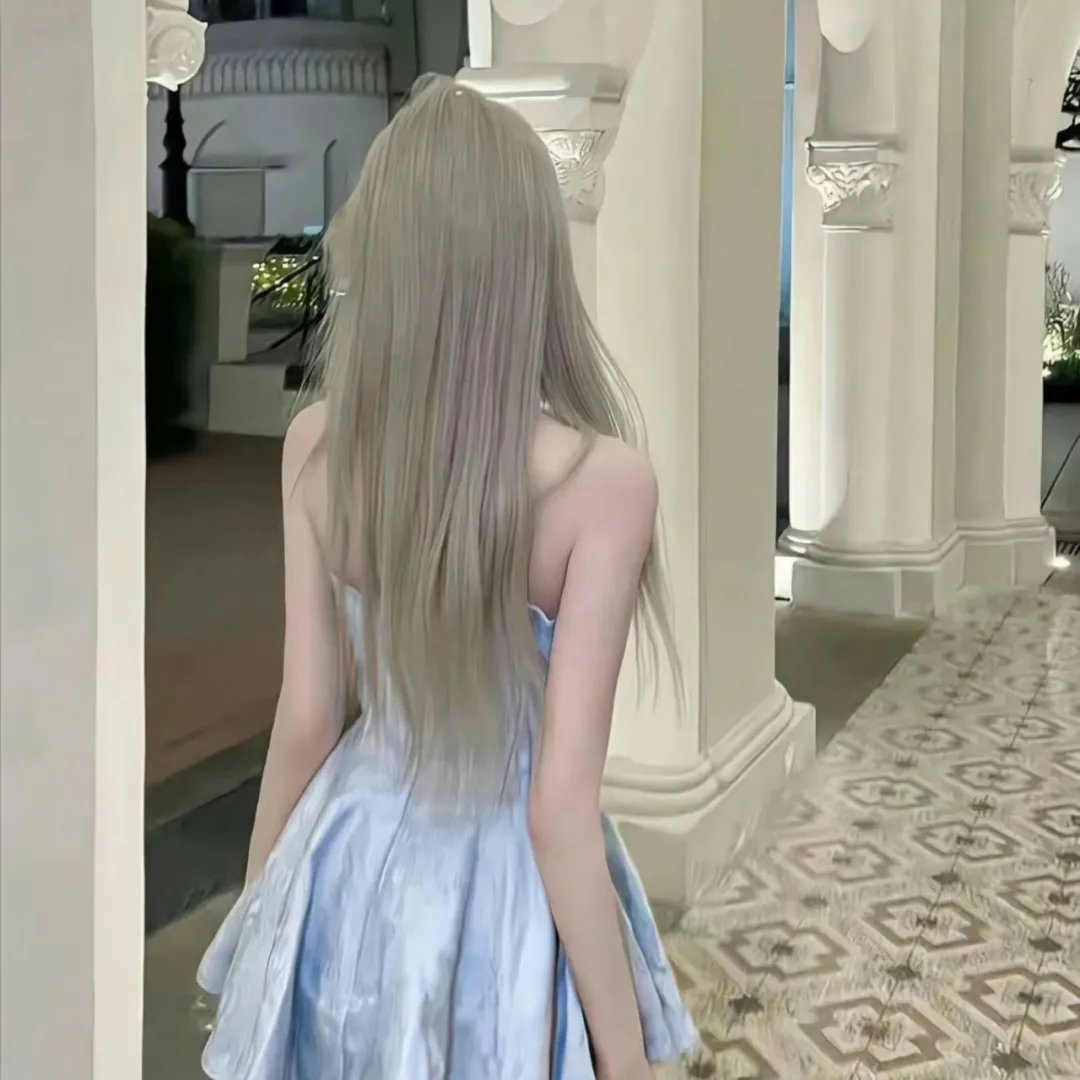 采蘑菇的夫妻